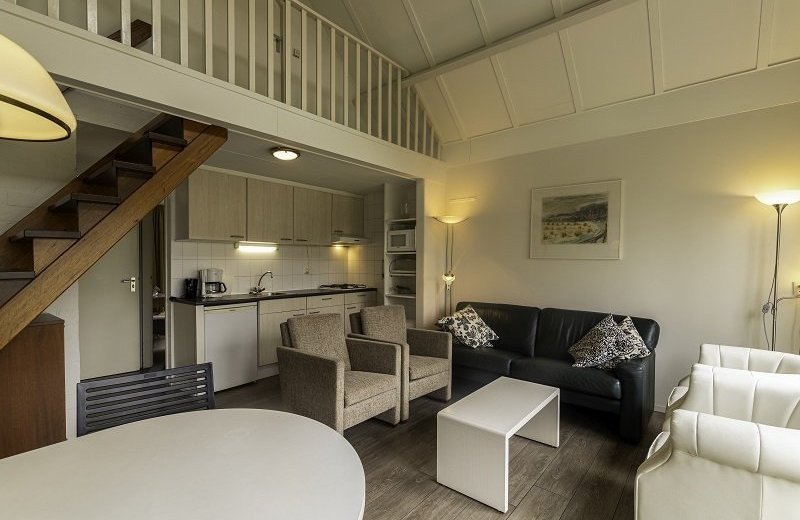 128 2bungalows 2024 8 0056