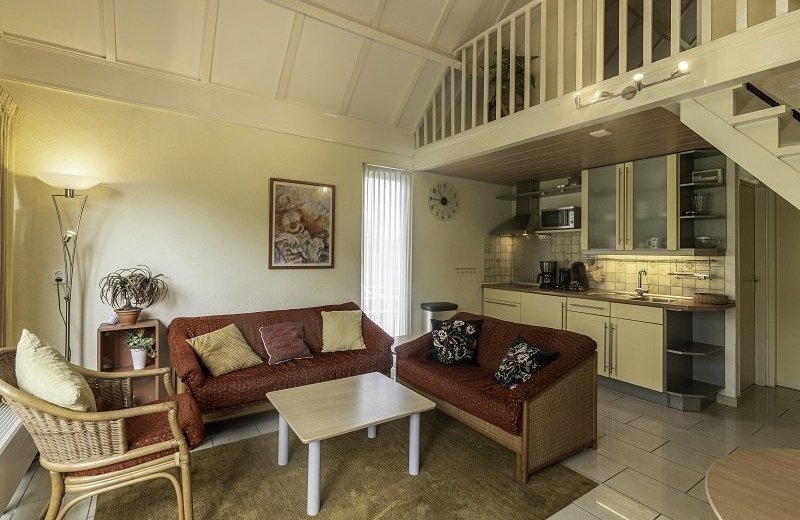 Bungalows 11 04 24 apr 0176