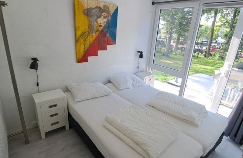 Delta 126 slaapkamer beneden